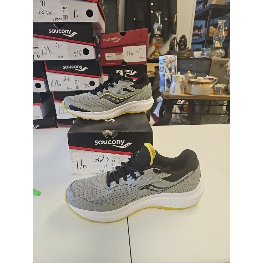 Saucony Men’s Grey and Yellow Athletic Running Shoes